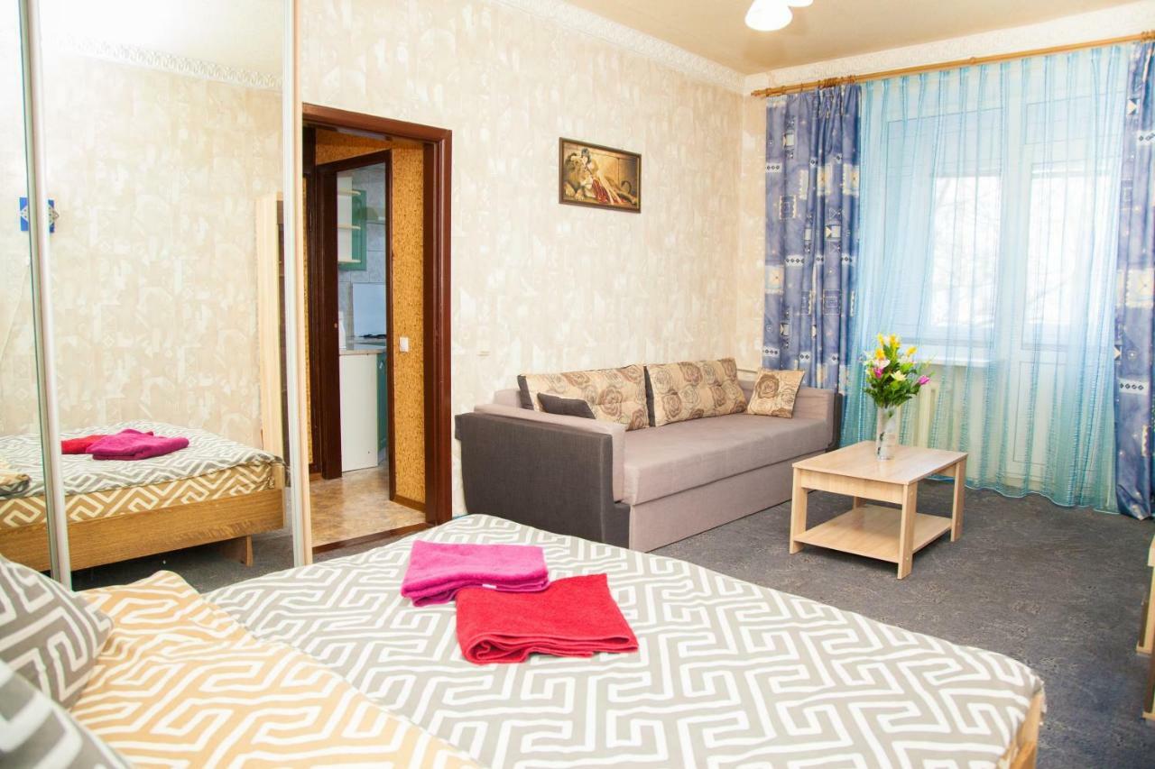 Semi-Luxury Apt On 82 Nezalezhnoi Ukrаiny Street Near Intourist Hotel Zaporizhia Dış mekan fotoğraf